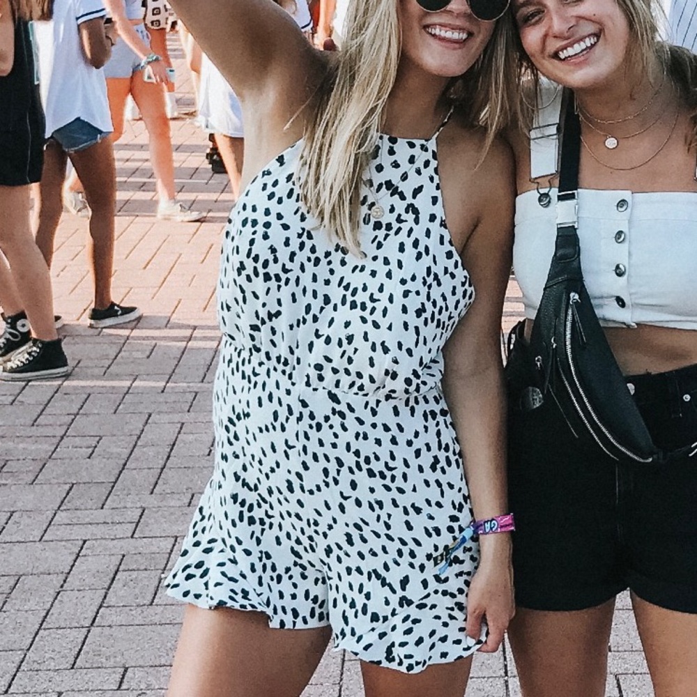 Patterned Romper - image 2